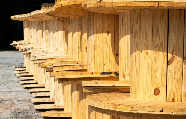 Carretes, carretes y tapones: carretes, carretes y tapones